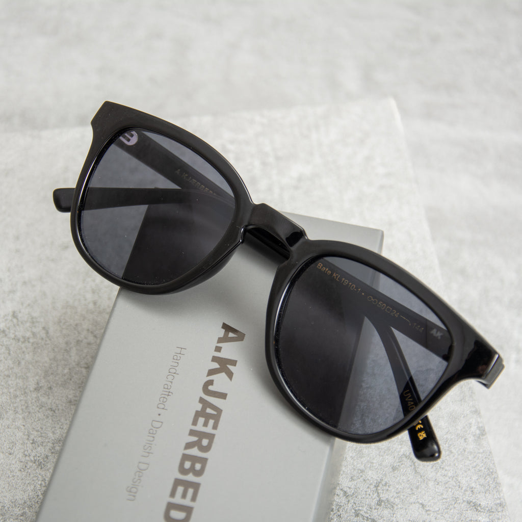 A Kjaerbede Bate KL1910-1 Sunglasses - Black 2