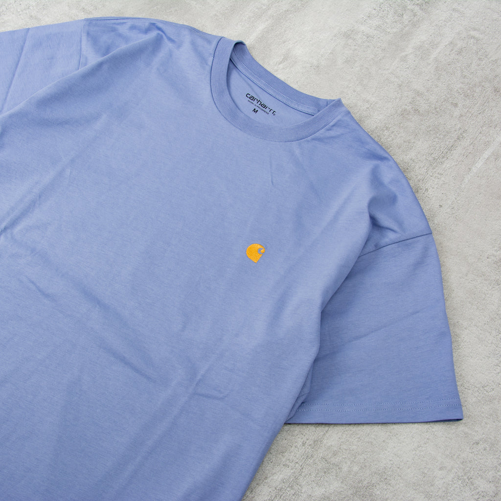 Carhartt WIP Chase S/S Tee - Charm Blue / Gold 2