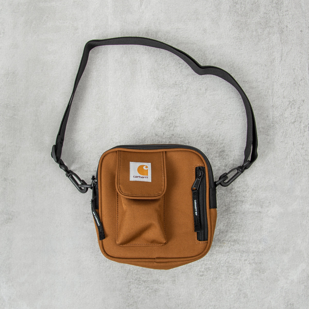 Carhartt WIP Essentials Bag (deep h brown)