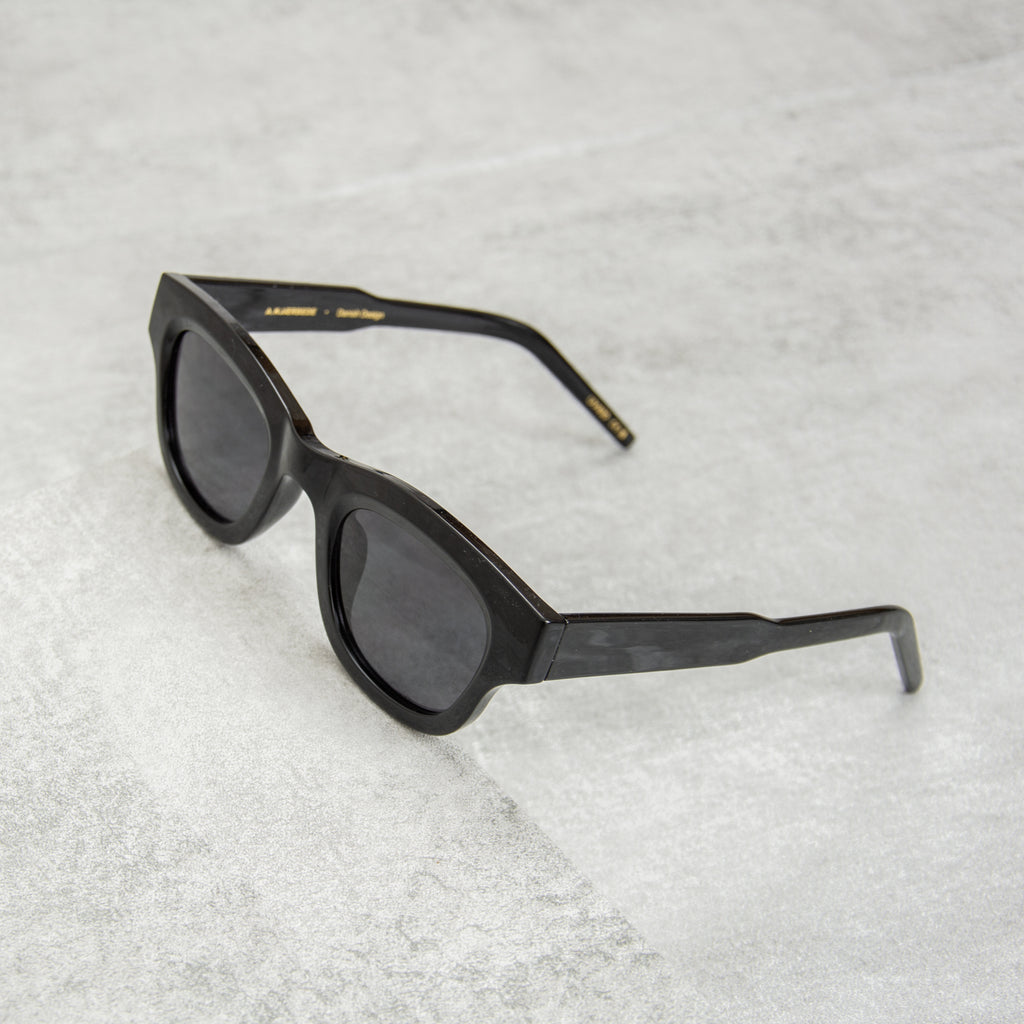 A Kjaerbede Lane KL2412-003 Sunglasses - Black 1