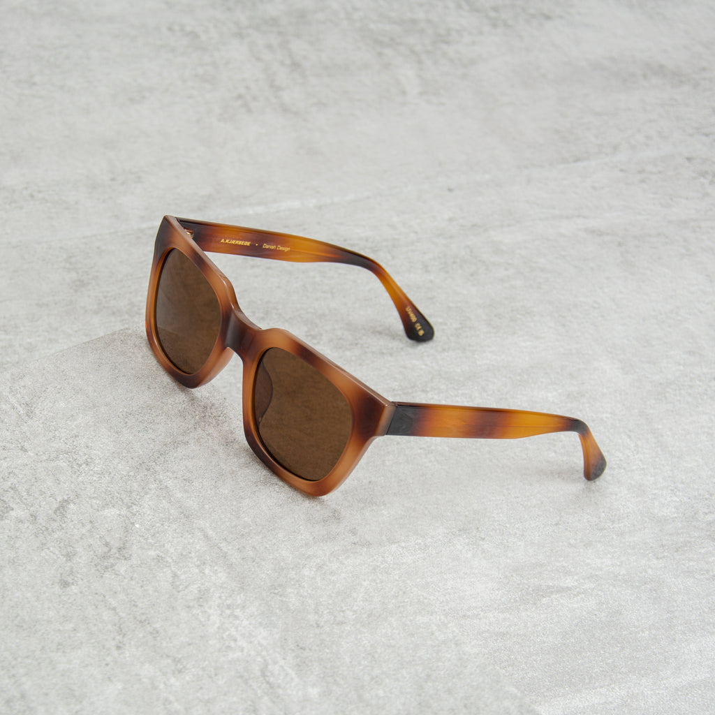 A Kjaerbede Nancy KL1912-9 Sunglasses - Demi Brown 1