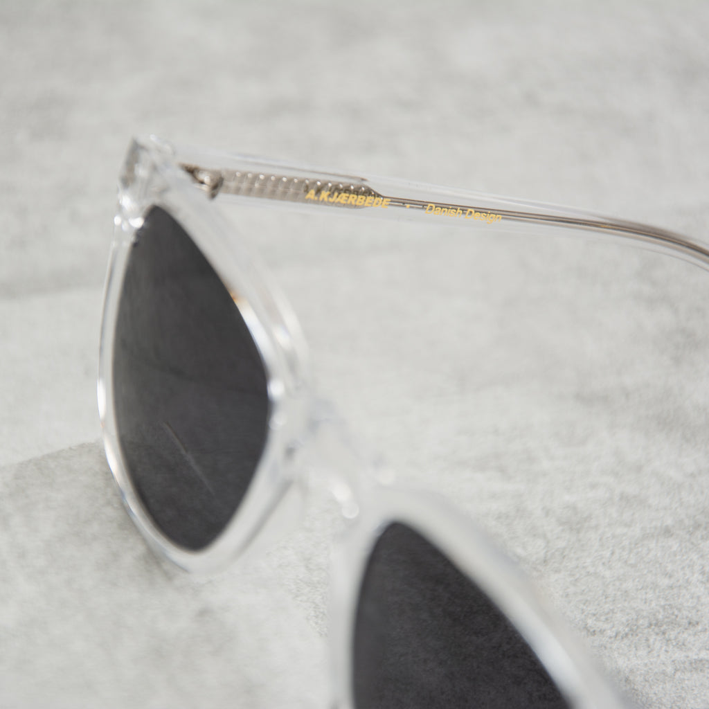 A Kjaerbede Bate KL1910-3 Sunglasses - Crystal 3