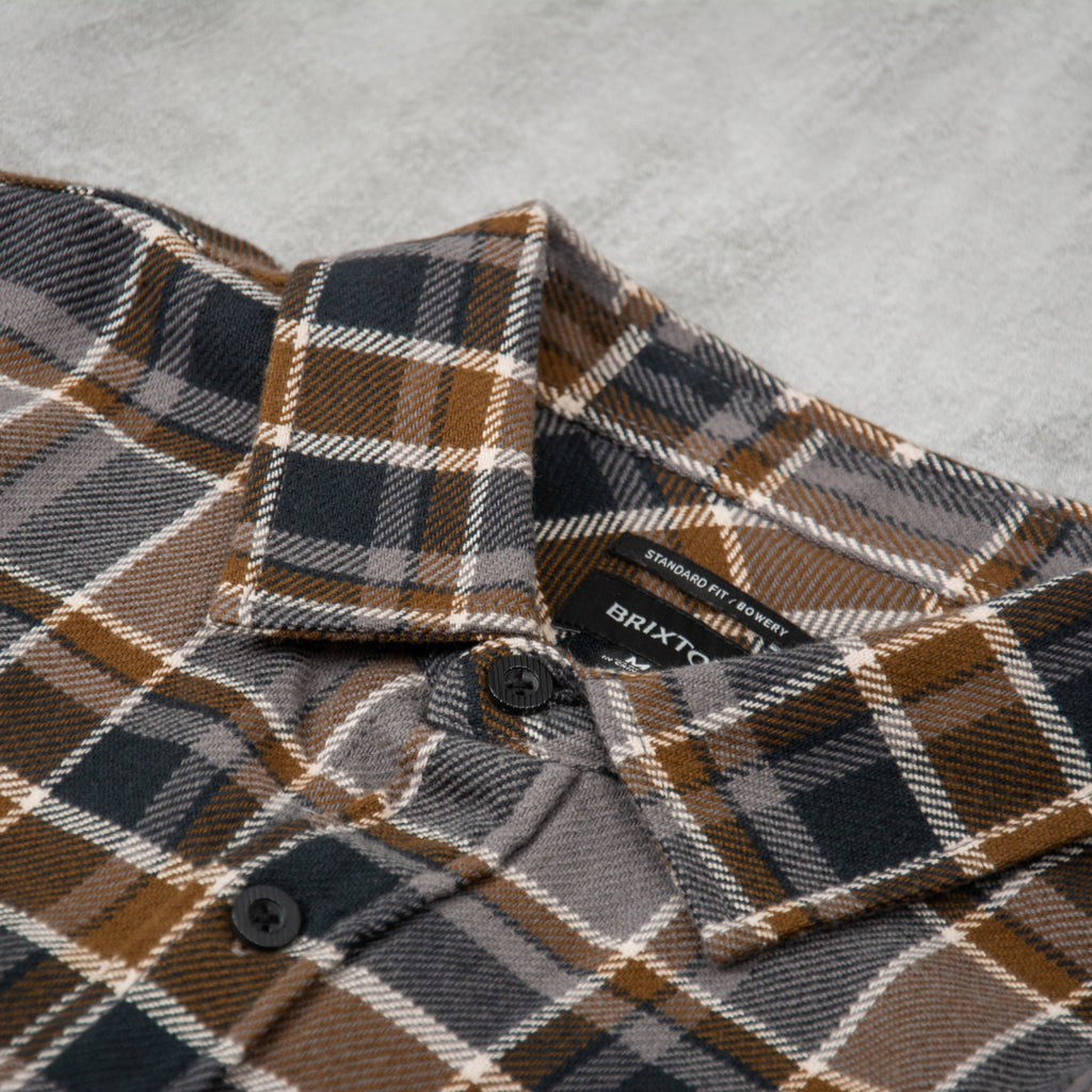 Brixton Bowery L/S Flannel Shirt - Black / Desert Palm / Beige 3