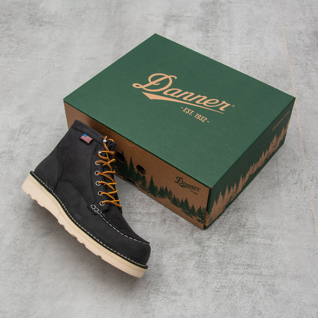 Danner Bull Run 15568 Moc Toe Boot - Black 2