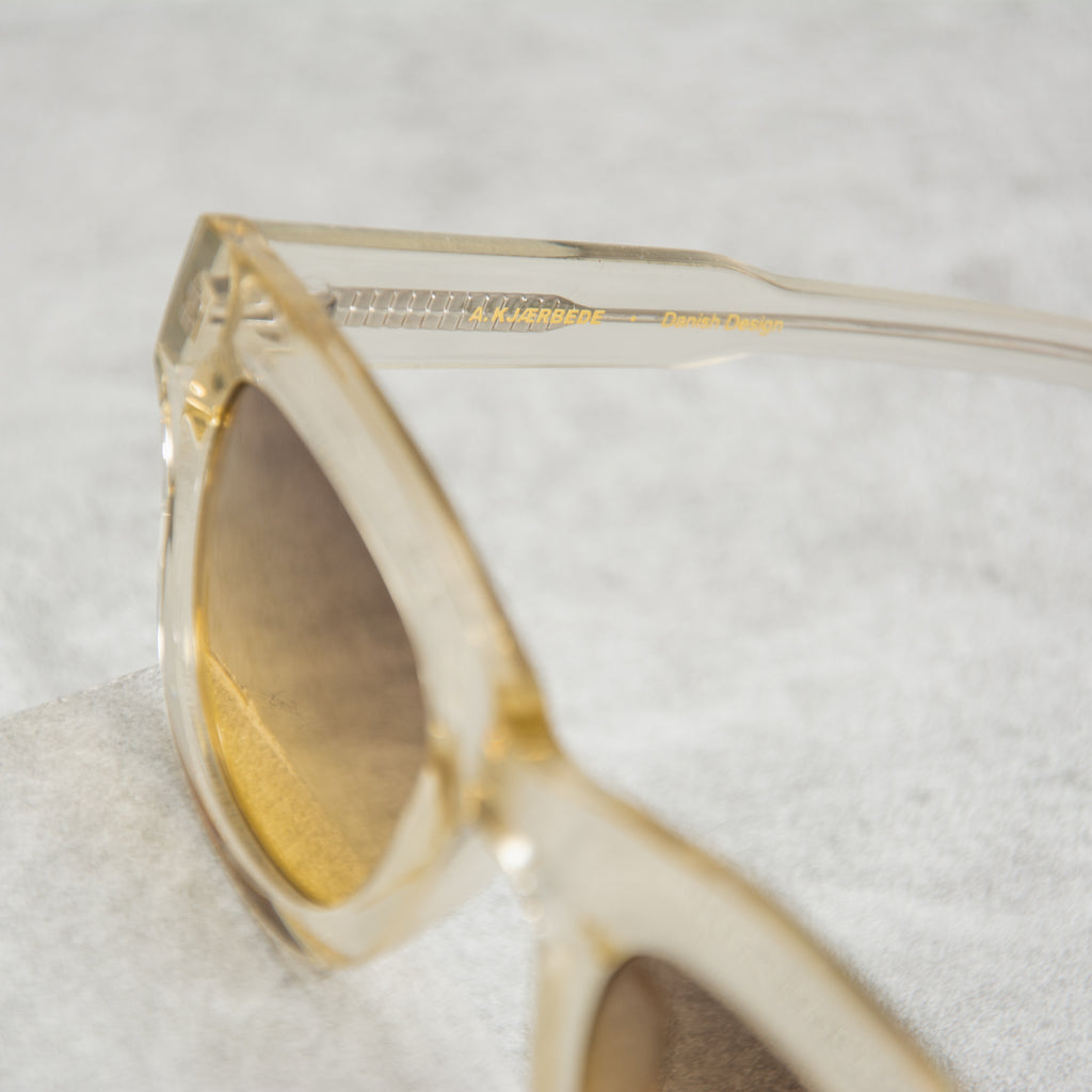 A Kjaerbede Lane KL2412-004 Sunglasses - Ecru Transparent 3