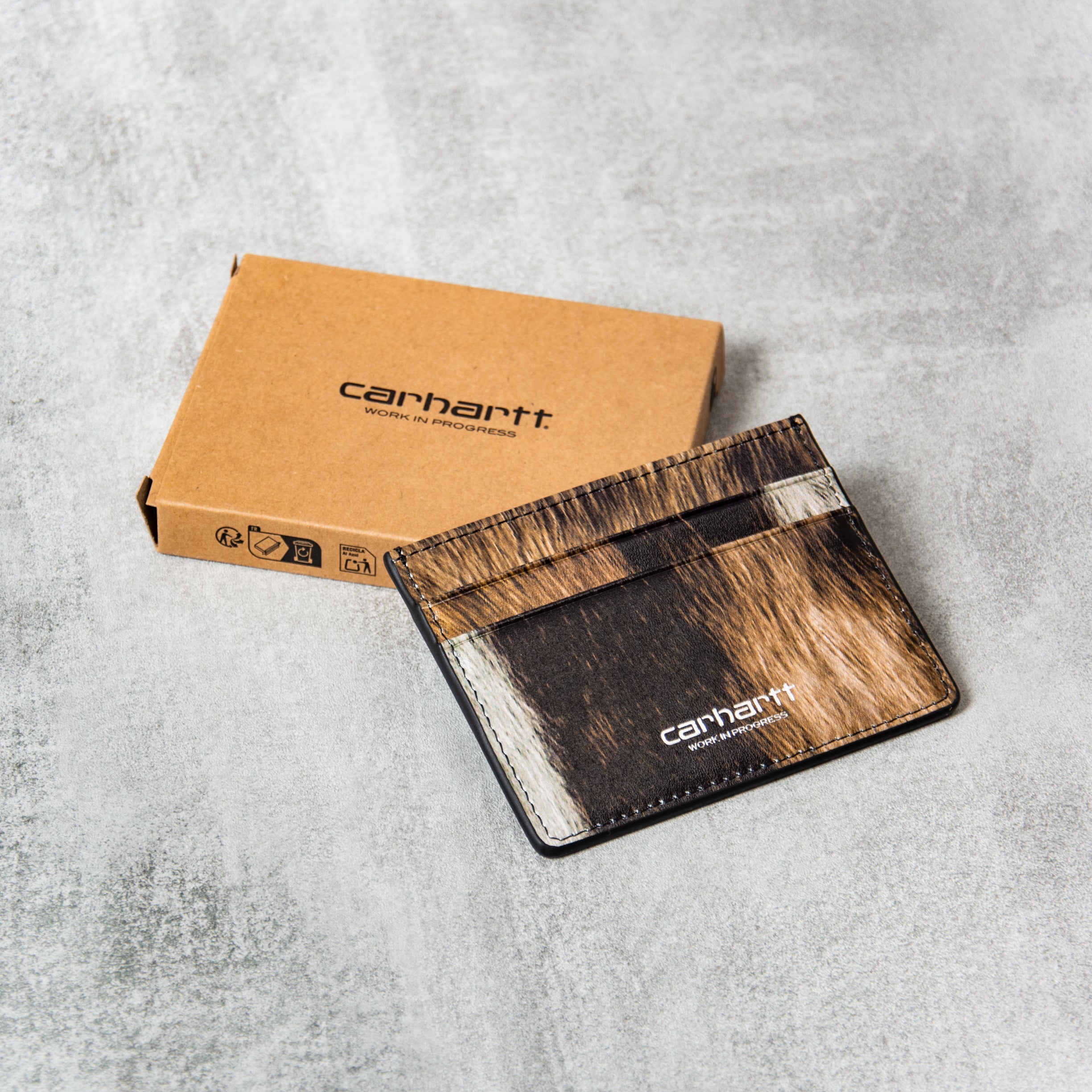 Buy the Carhartt WIP Vegas Cardholder - Wild Dog / Silver @Union Buy the Carhartt WIP Vegas Cardholder - Wild Dog / Silver @Union