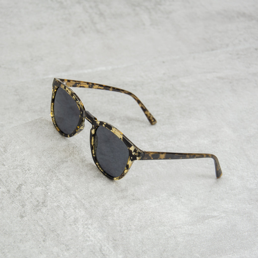 A Kjaerbede Bate KL1910-14 Sunglasses - Black / Yellow 1