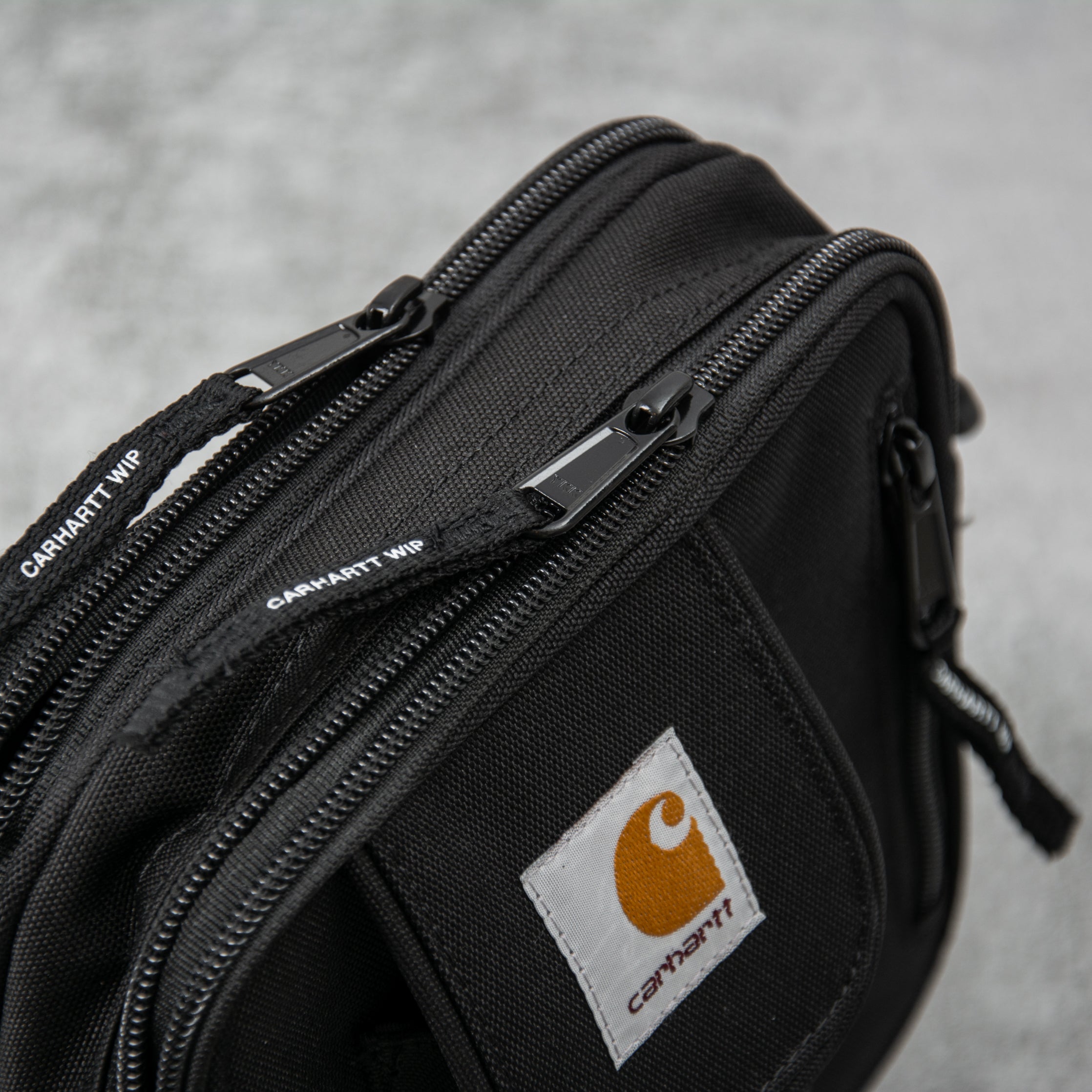Carhartt essentials bag black discount