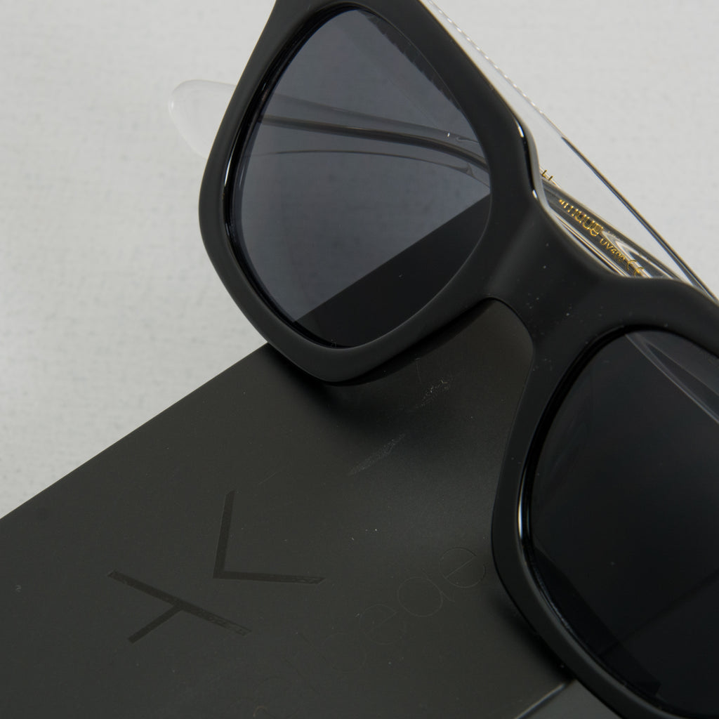A Kjaerbede Nancy KL1912-1 Sunglasses - Black / Crystal 2